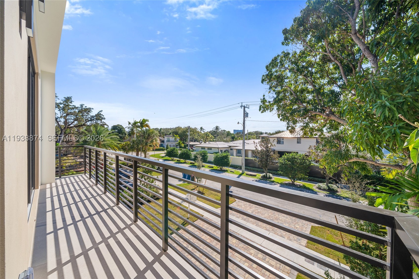 RIO VISTA C J HECTORS RES - Residential