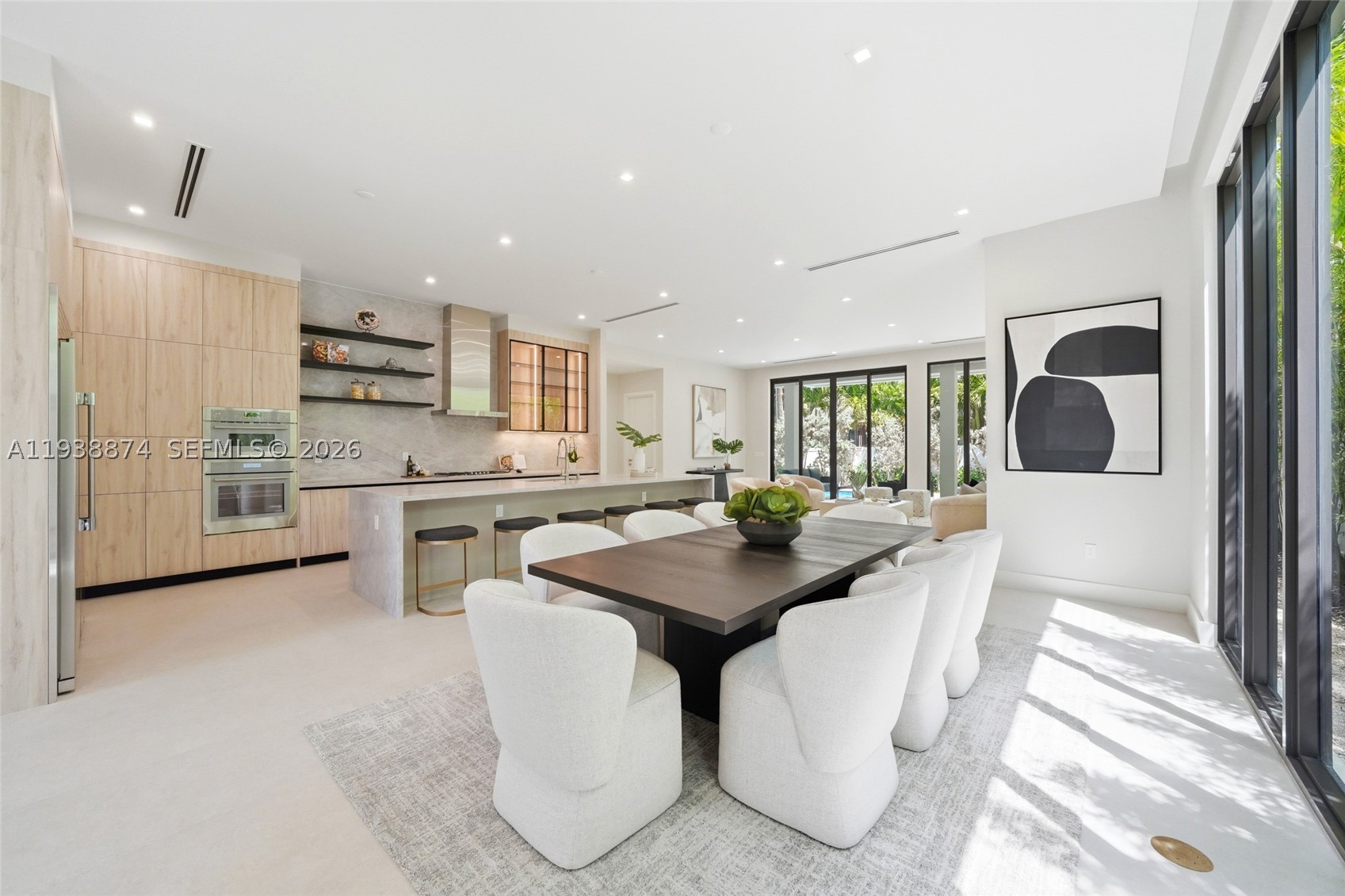 RIO VISTA C J HECTORS RES - Residential