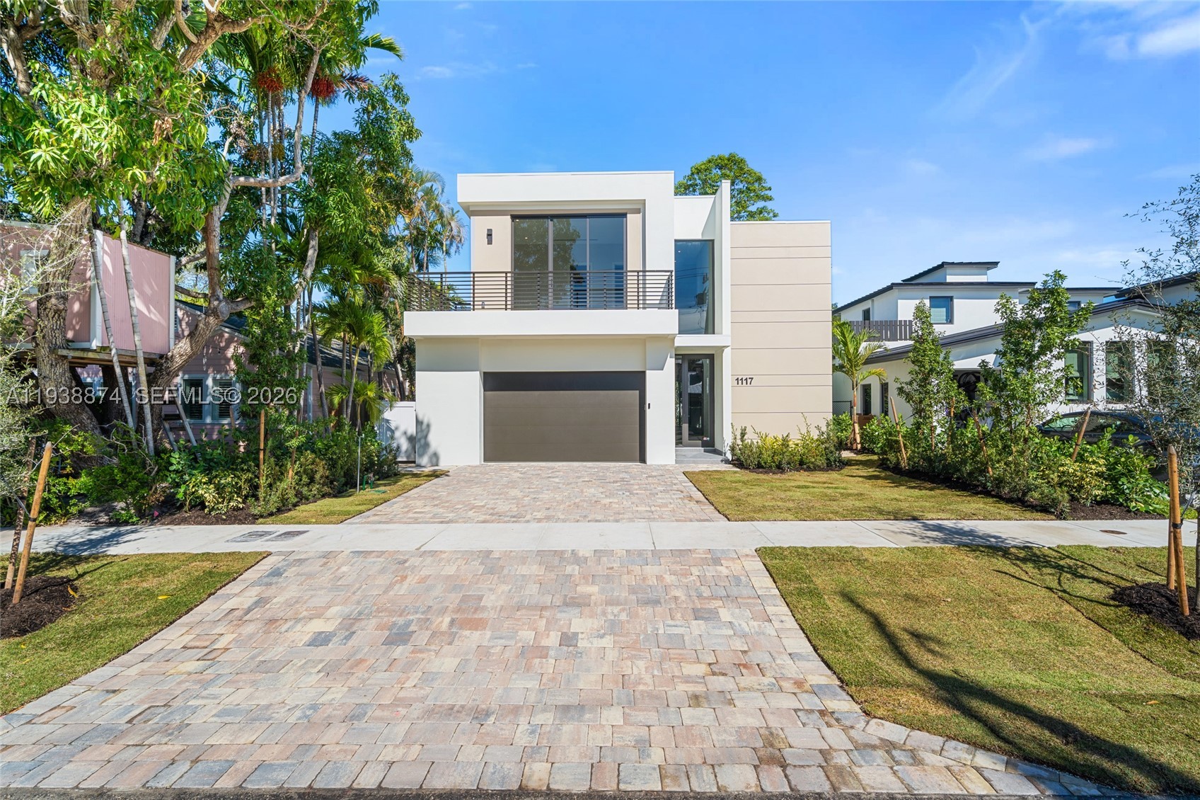 RIO VISTA C J HECTORS RES - Residential