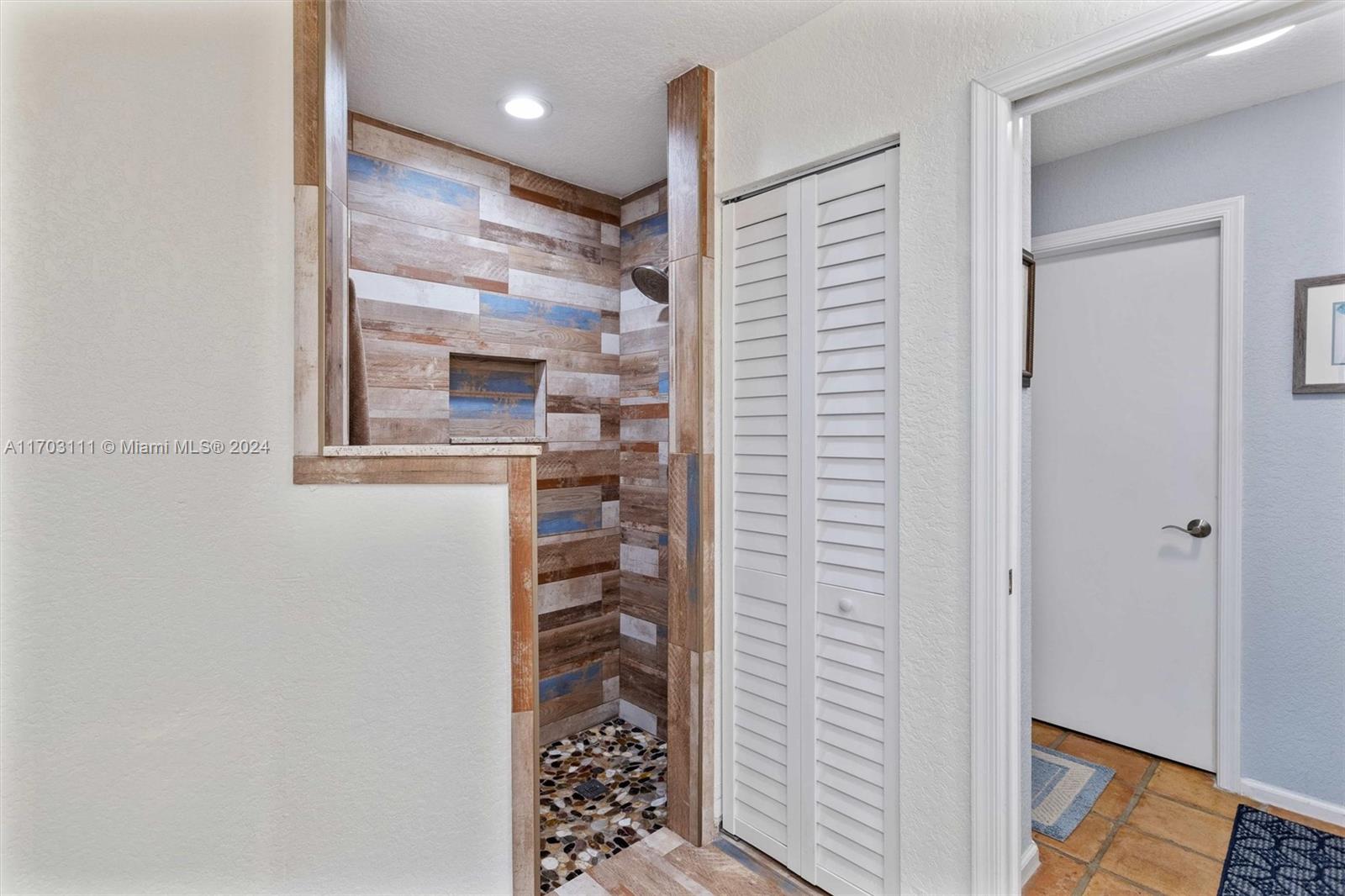 WOODMONT TRACT 47 - Residential