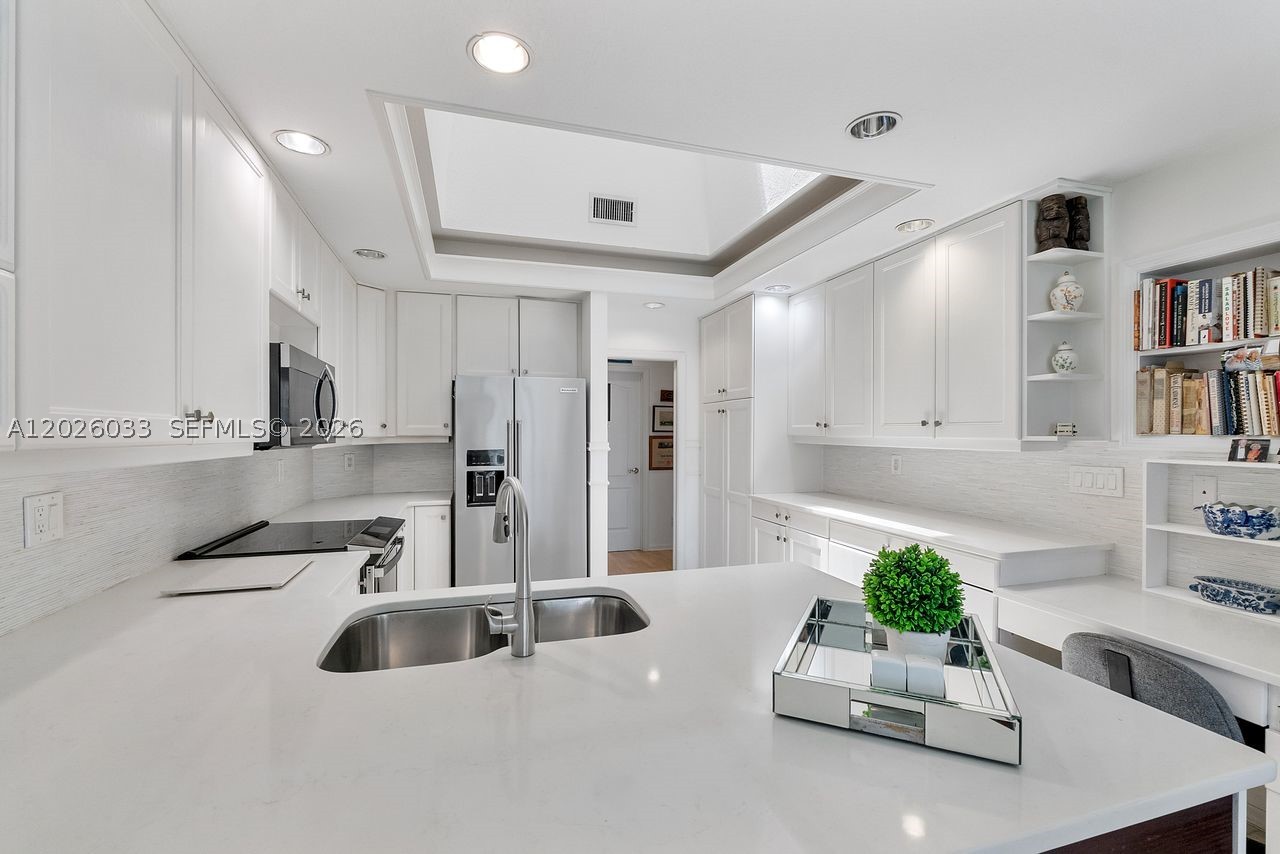 TURTLE CREEK EAST CONDO - Residential