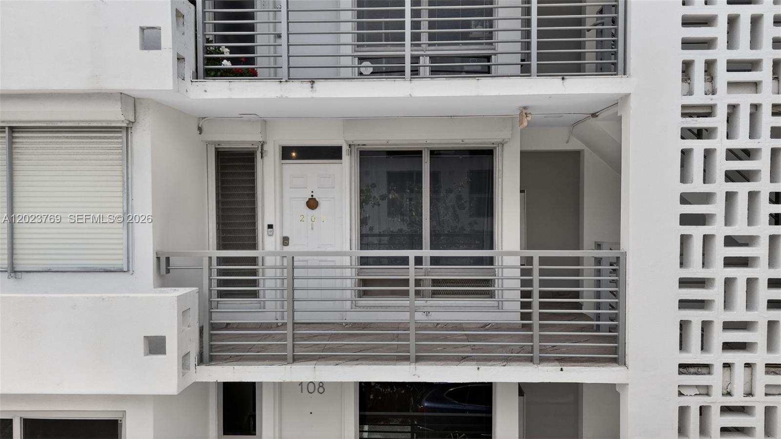 BAL-BRIDGE NORTH CONDO - Residential