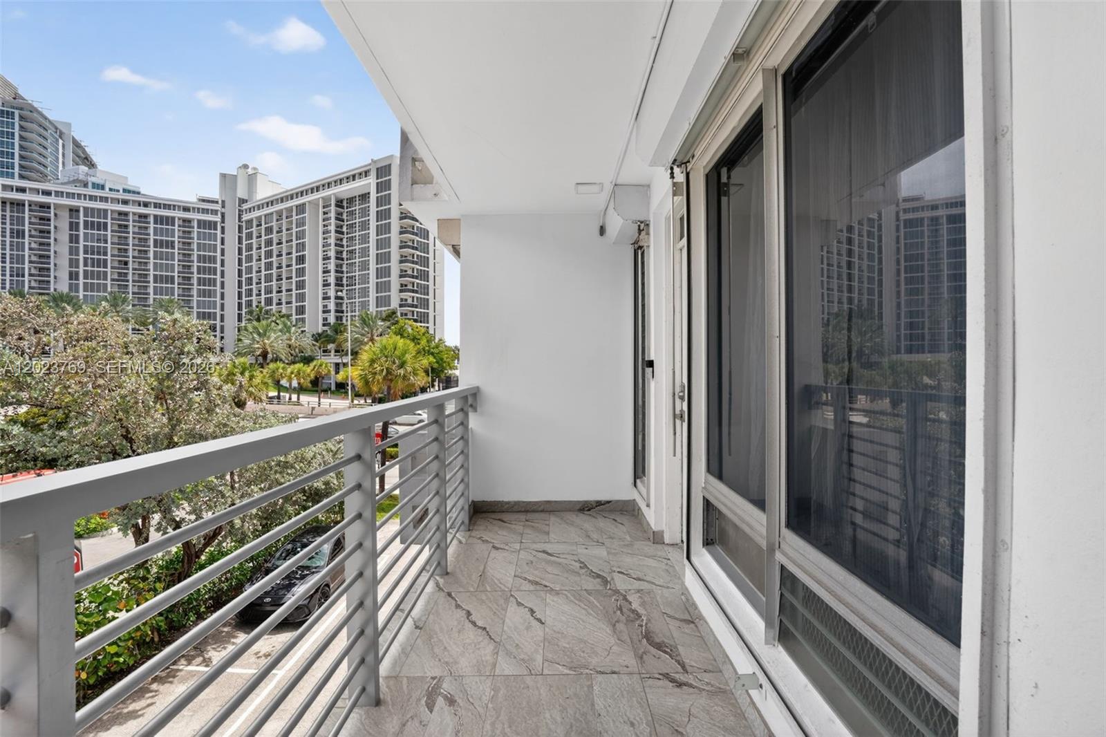 BAL-BRIDGE NORTH CONDO - Residential