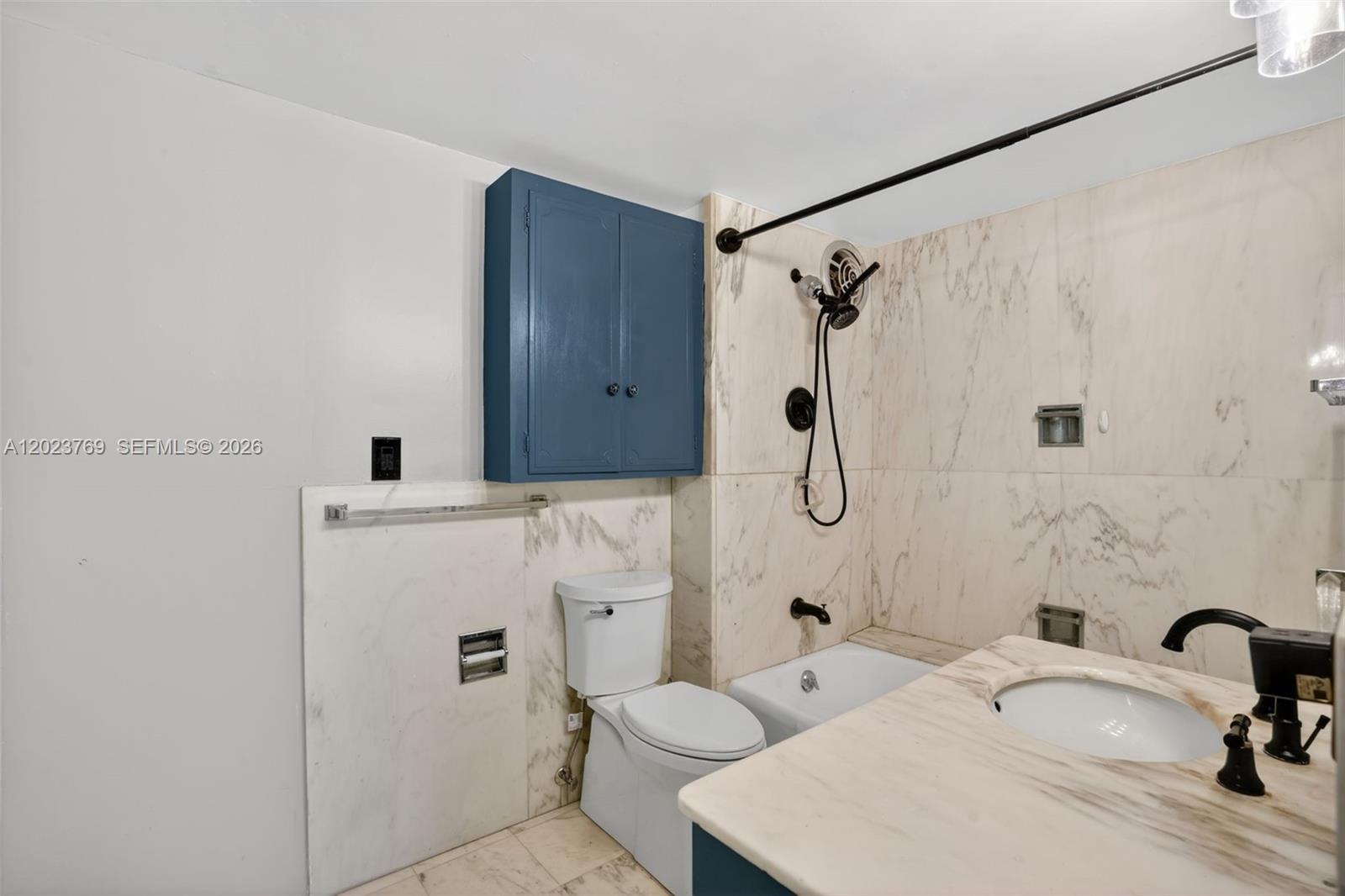 BAL-BRIDGE NORTH CONDO - Residential