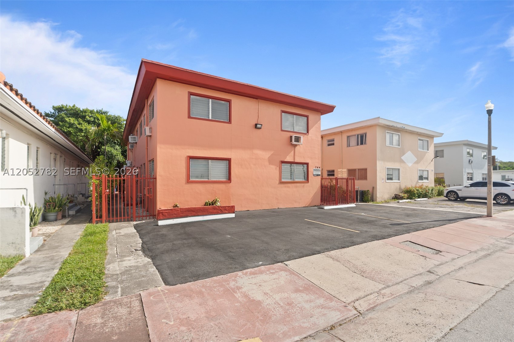 BISCAYNE BCH SUB - Residential Income