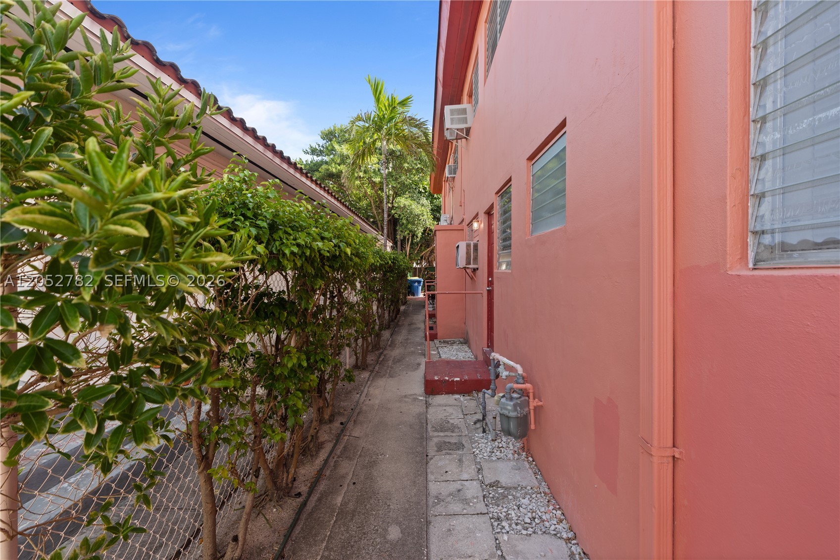 BISCAYNE BCH SUB - Residential Income