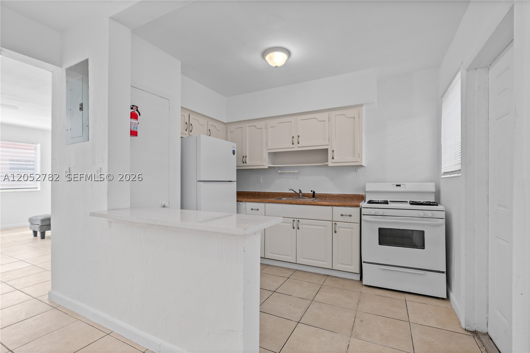 BISCAYNE BCH SUB - Residential Income
