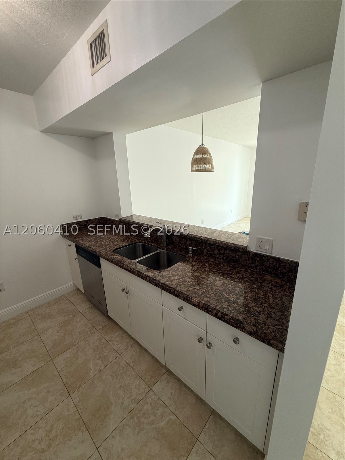 MEDITERRANEA CONDO - Residential