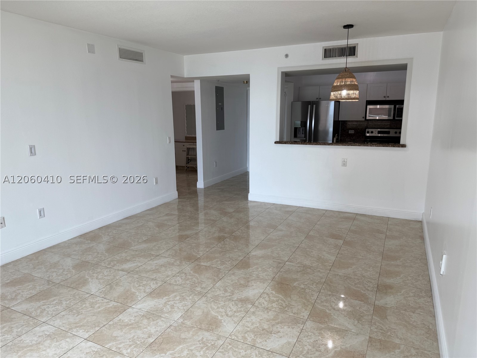 MEDITERRANEA CONDO - Residential