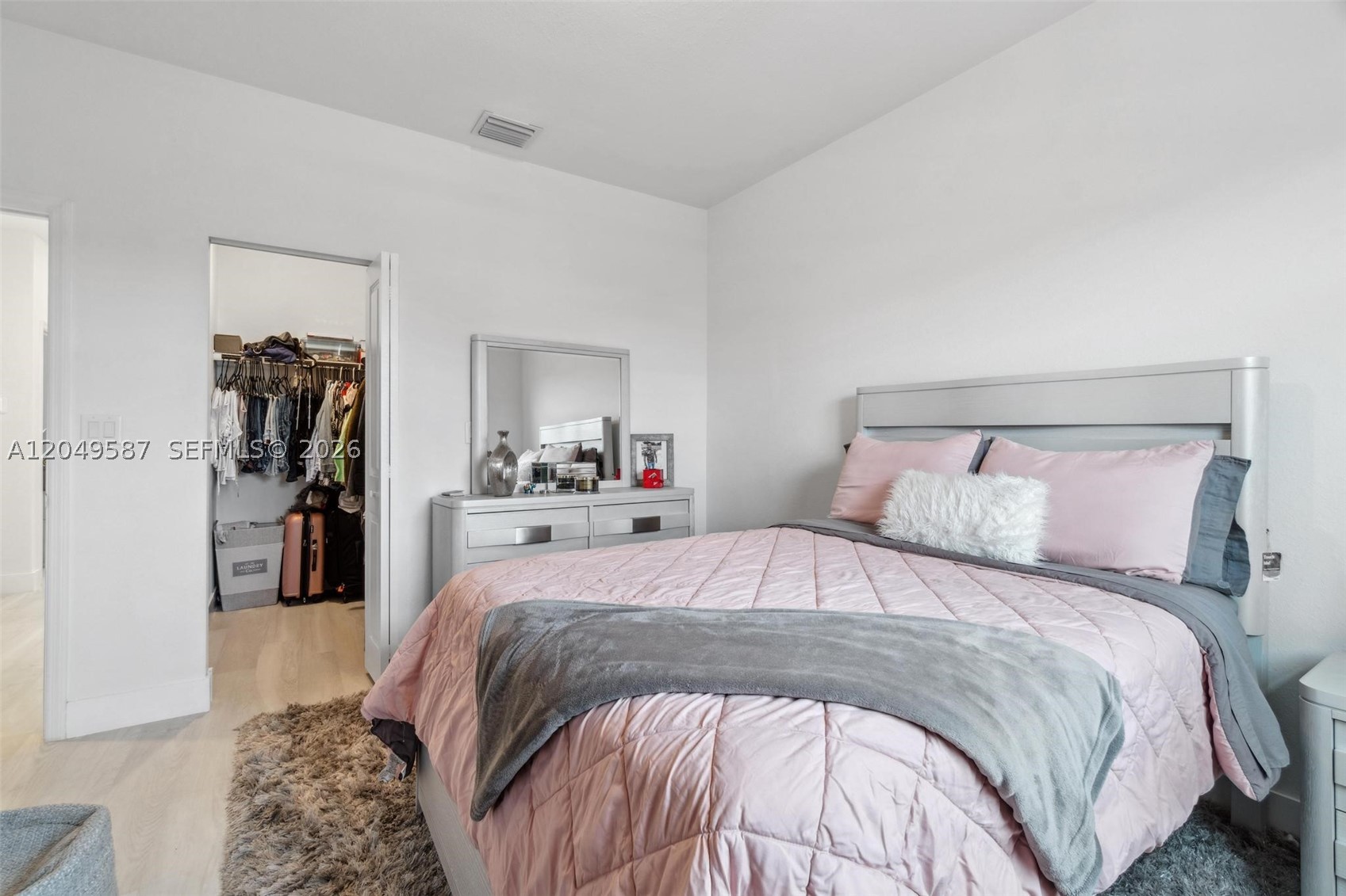 ESTATES AT SILVER PALM - Residential