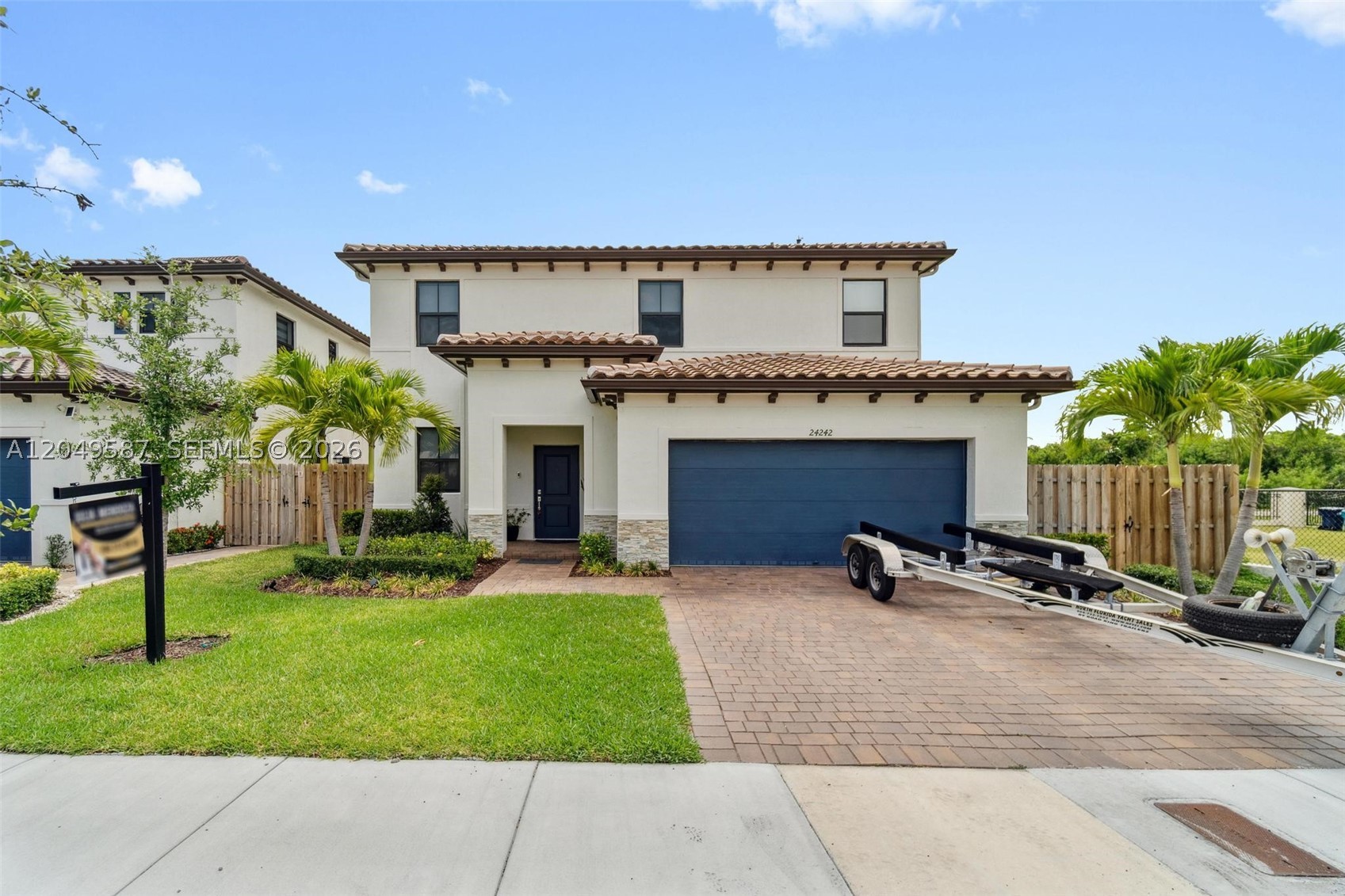 ESTATES AT SILVER PALM - Residential
