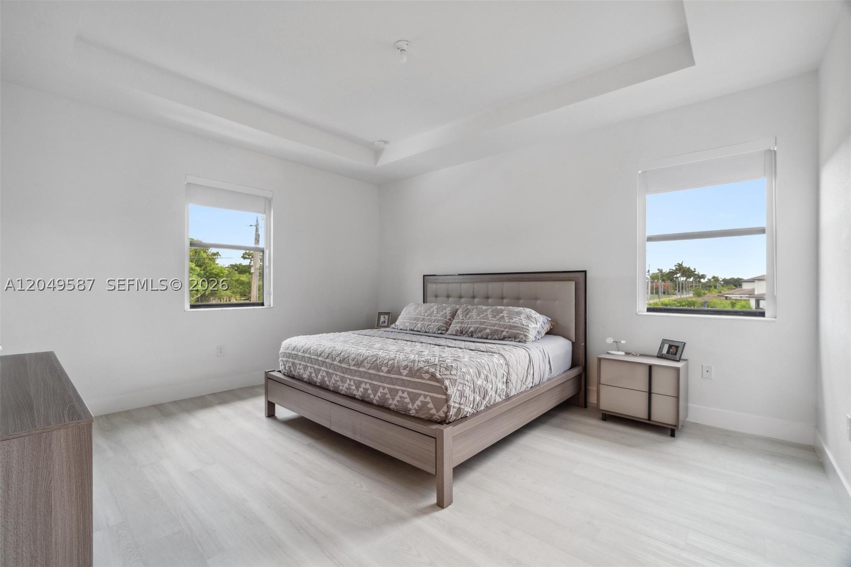 ESTATES AT SILVER PALM - Residential