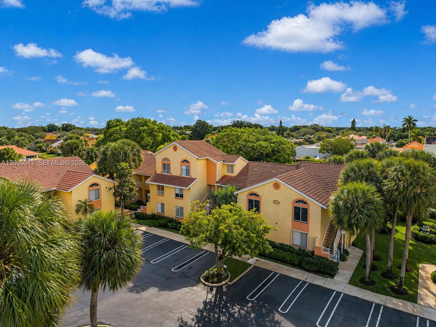 NAPOLI GARDENS AT CORAL S - Residential