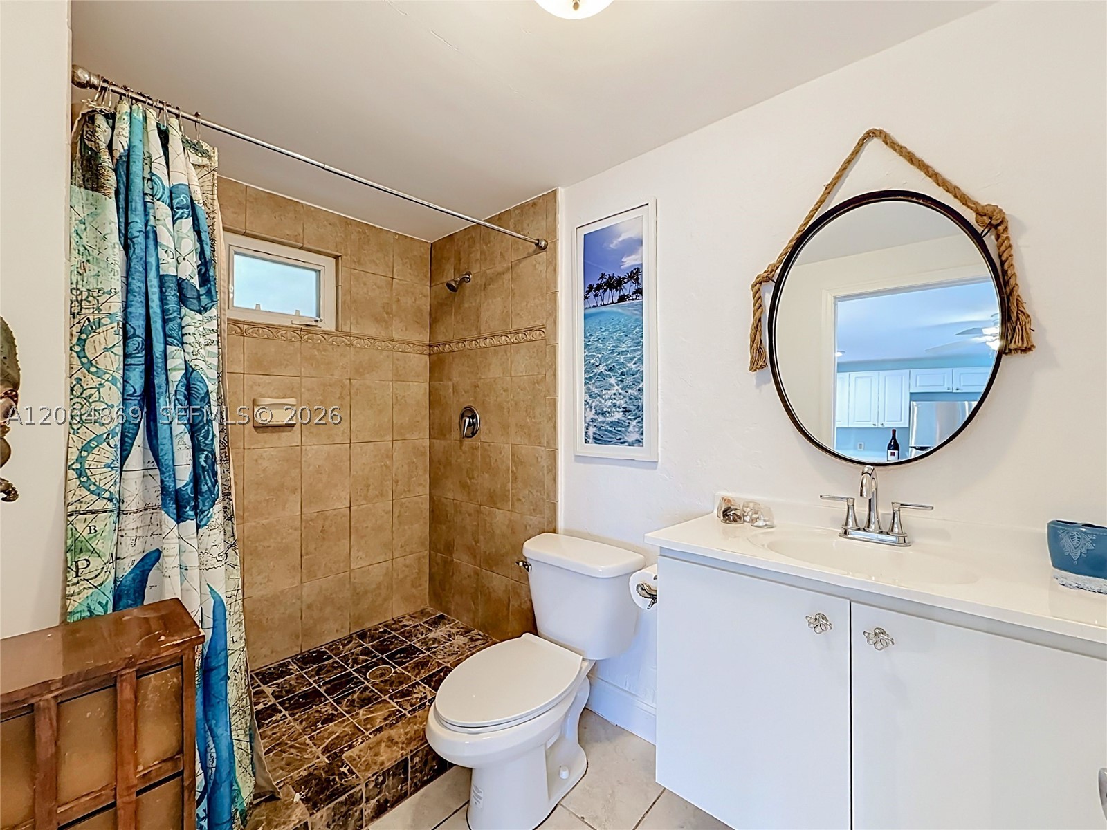 HOLLYWOOD LAKES SECTION - Residential
