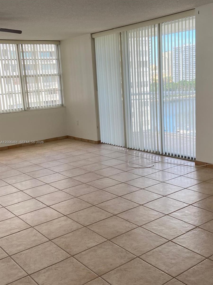 DEL PRADO MARINA - Residential