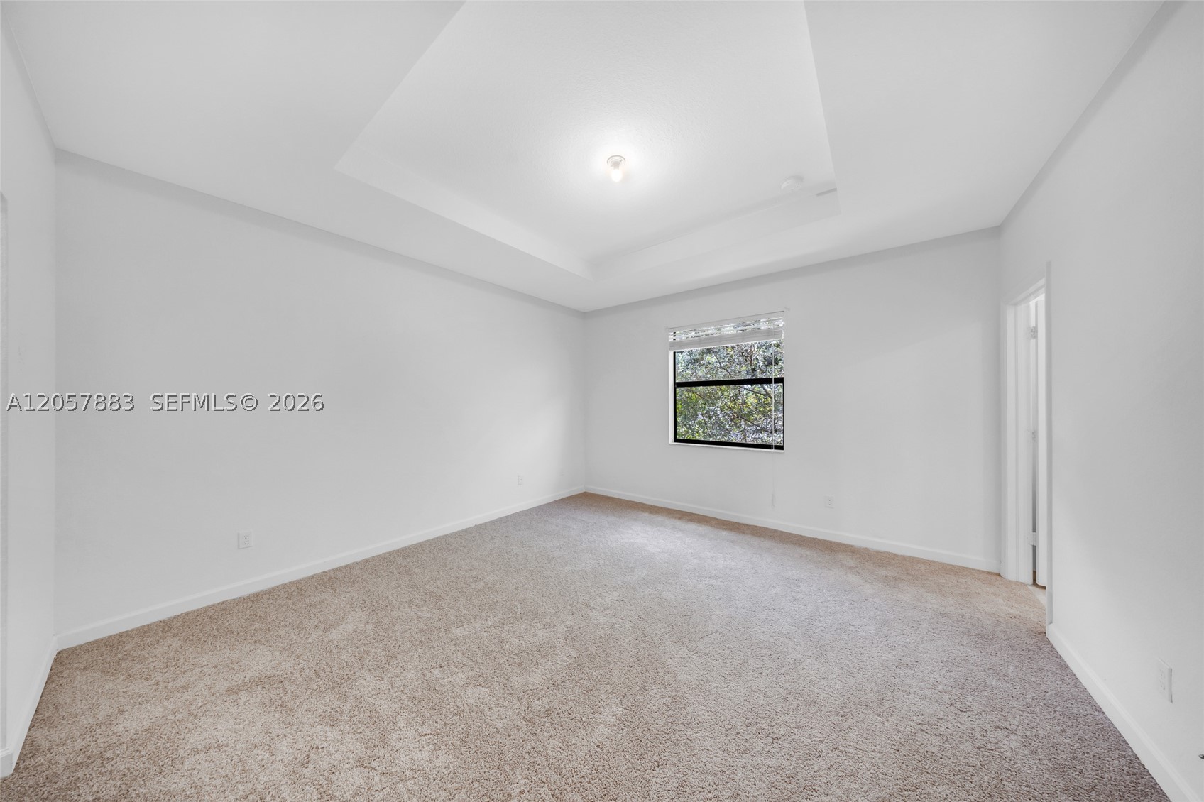 SIMONTON COURT - Residential