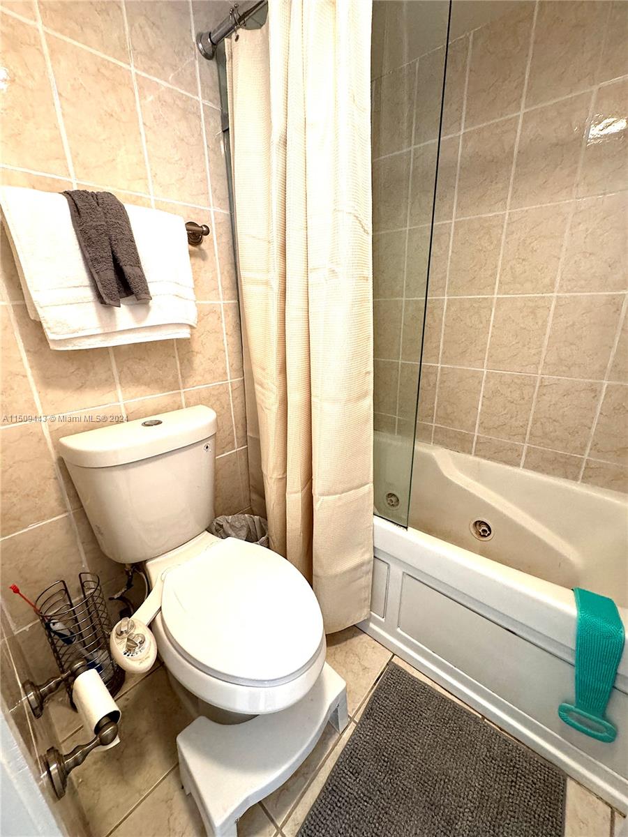 FLAMENCO - Residential Lease