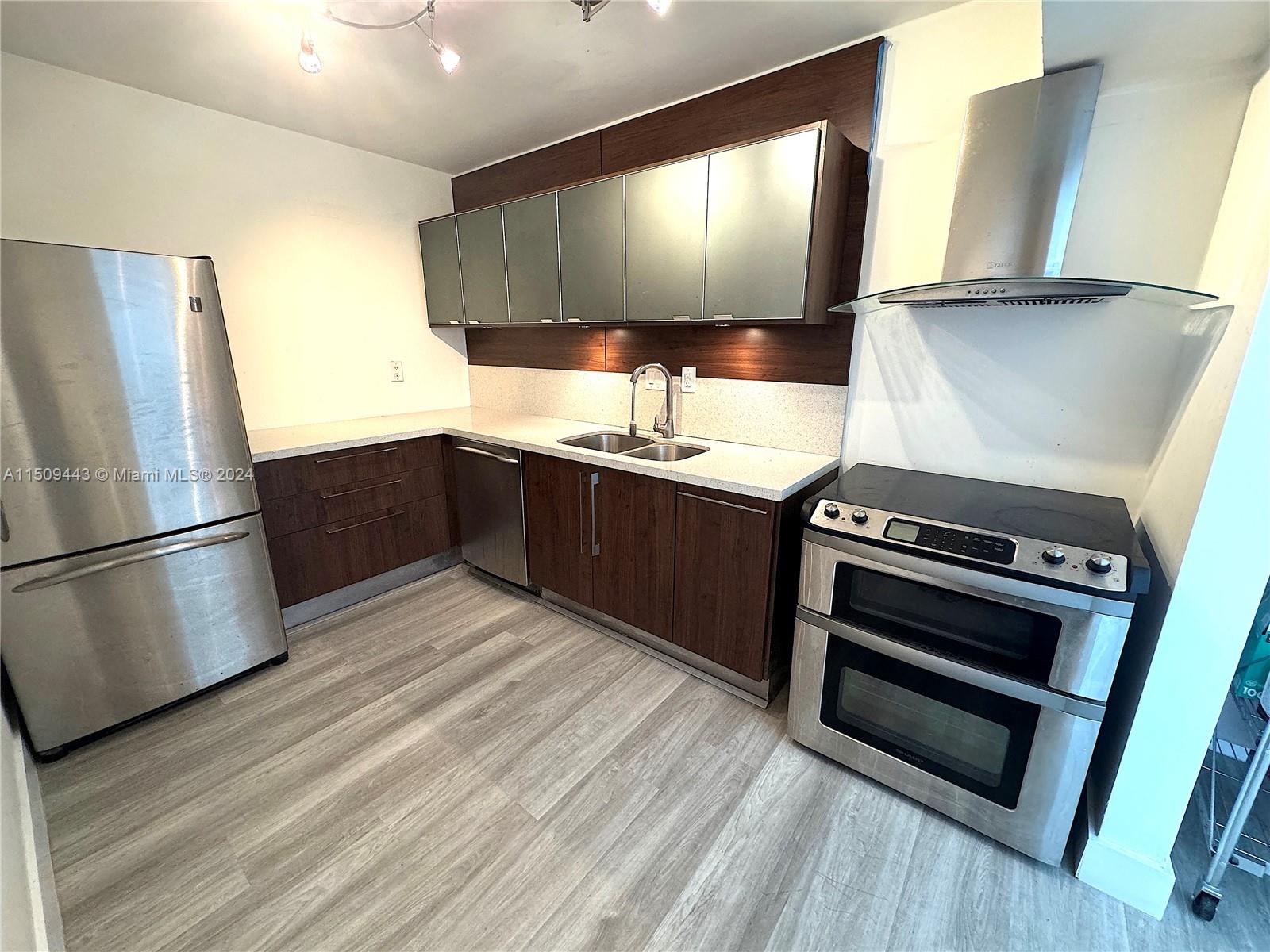 FLAMENCO - Residential Lease