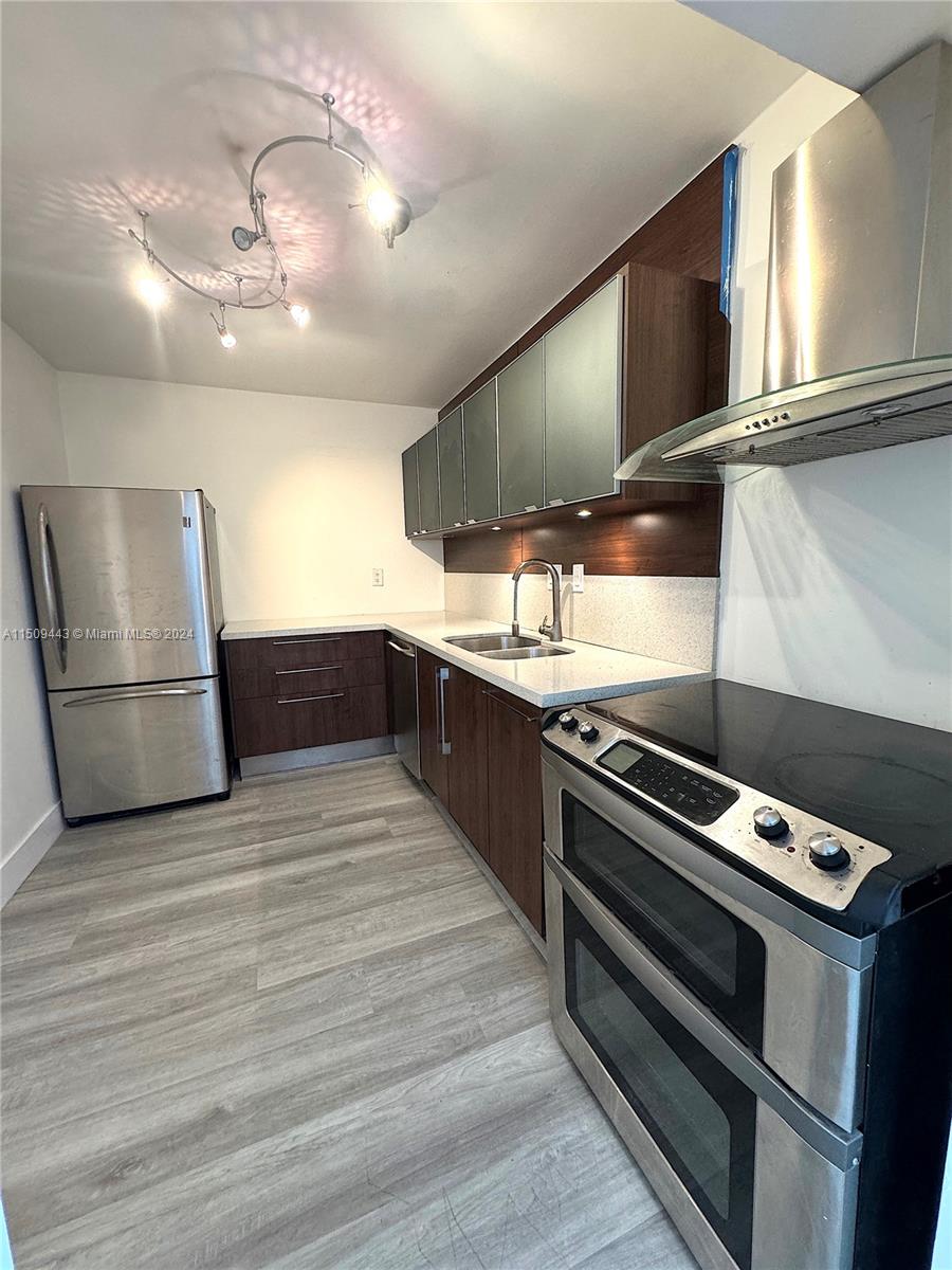 FLAMENCO - Residential Lease
