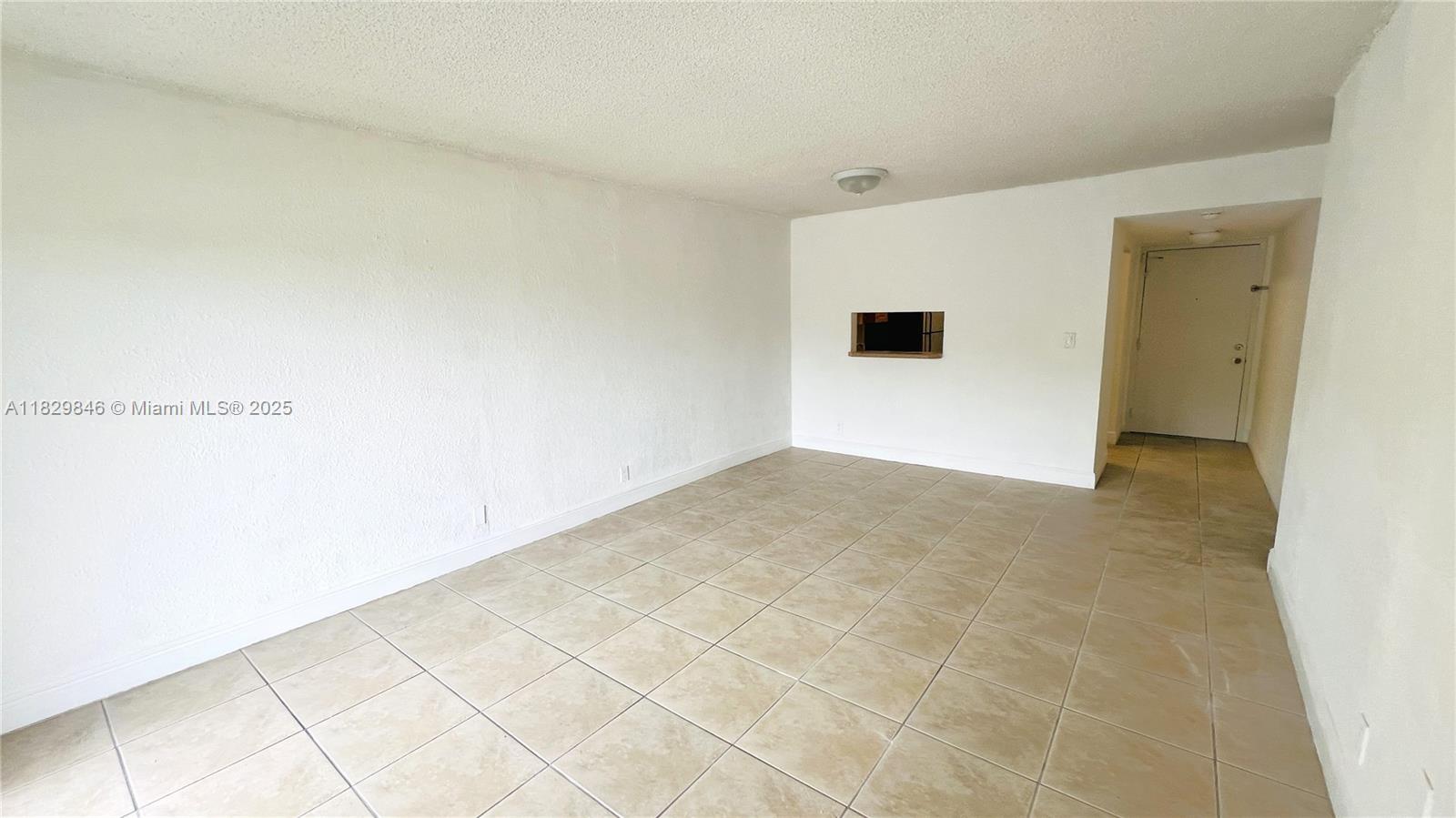 DORAL GARDENS II CONDO - Residential Lease