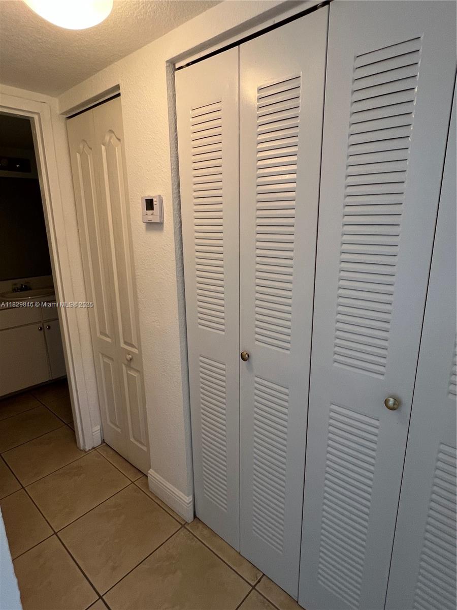 DORAL GARDENS II CONDO - Residential Lease