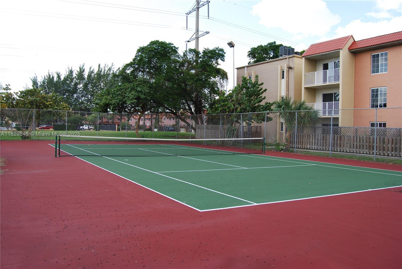 DORAL GARDENS II CONDO - Residential Lease