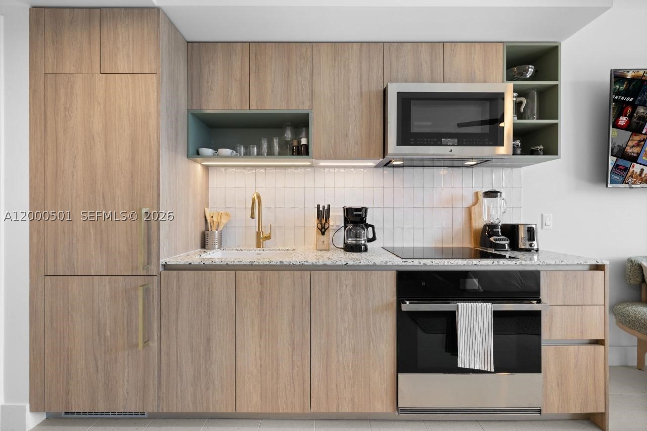 NATIIVO/ GALE RESIDENCES - Residential