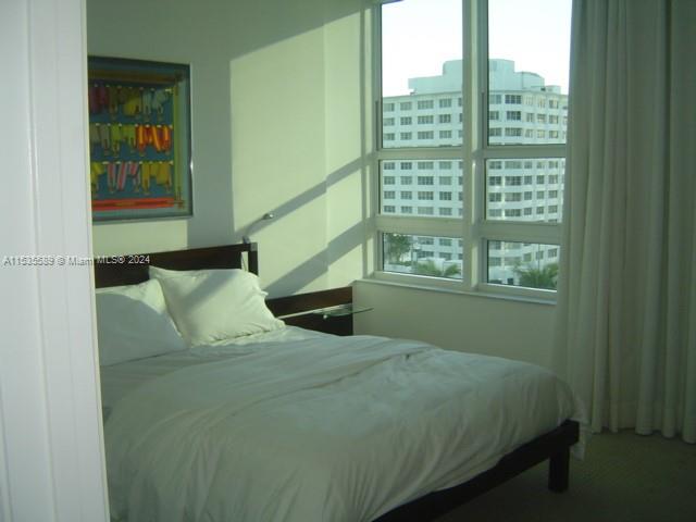 THE PLAZA 901 BRICKELL CO - Residential Lease