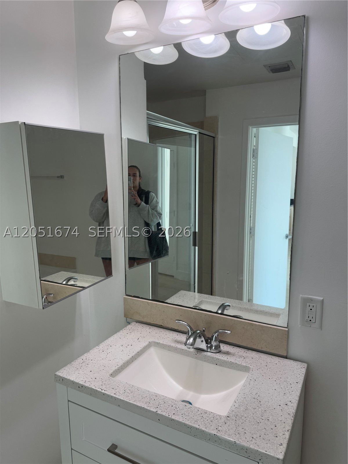 THE AXIS ON BRICKELL COND - Residential