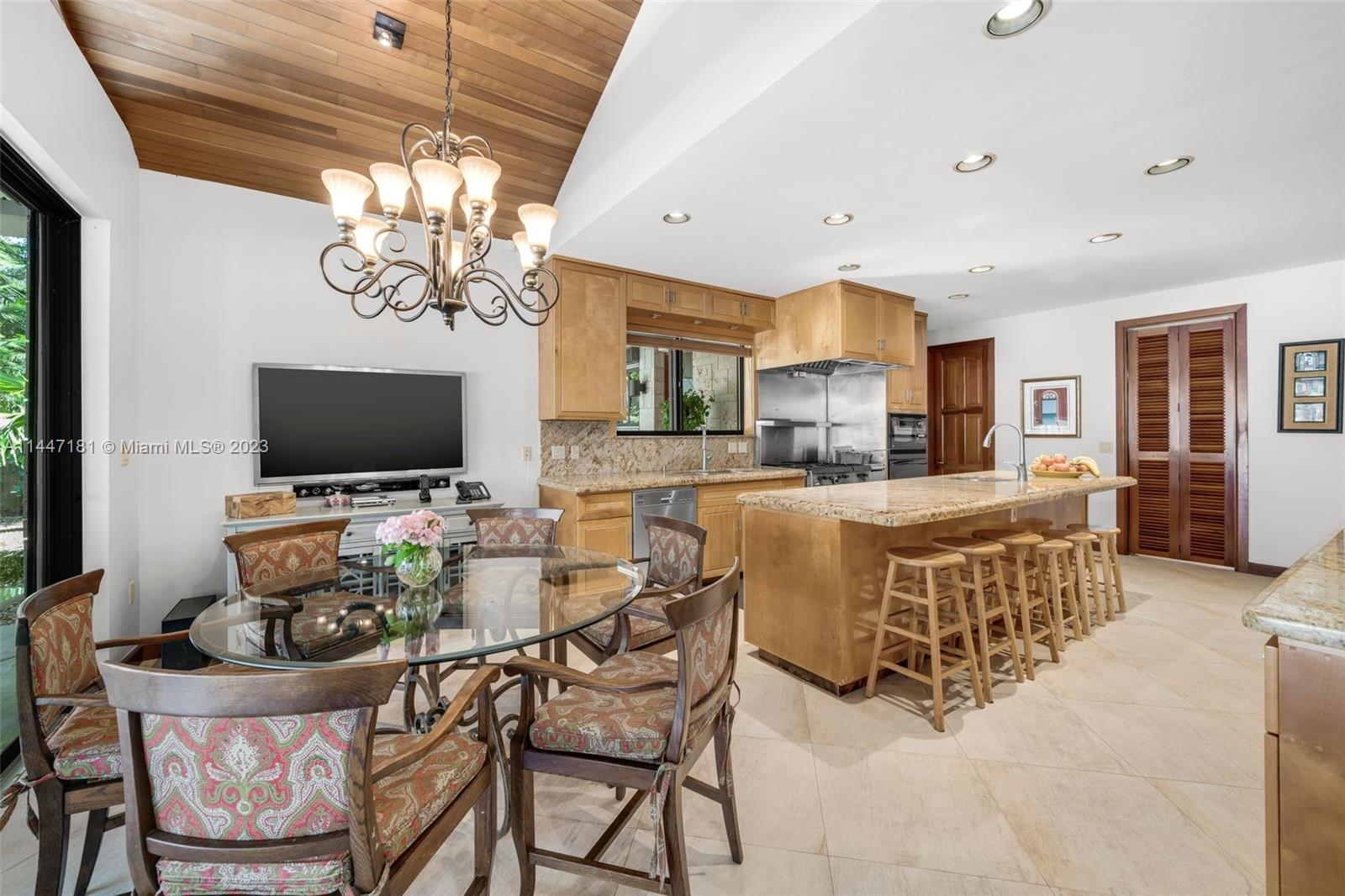 Ponce Davis - Residential