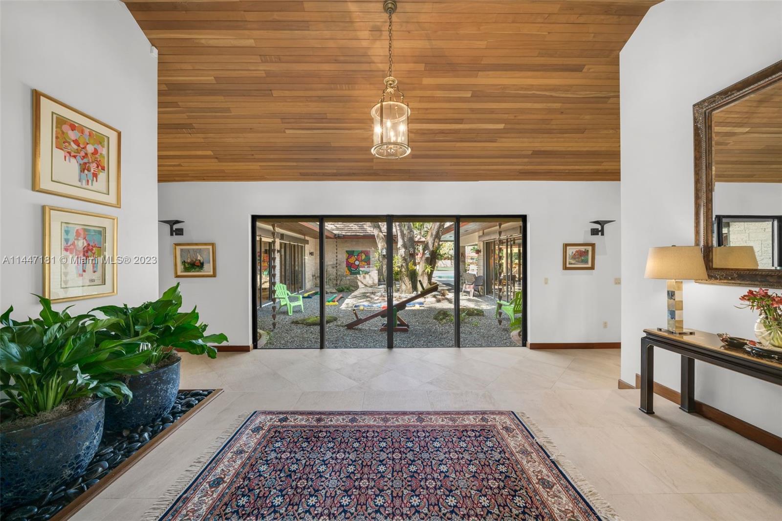 Ponce Davis - Residential