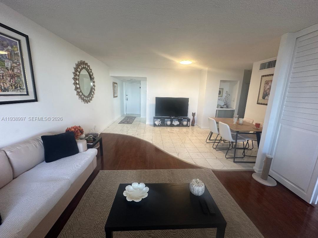 OLYMPUS CONDO PHASE - Residential