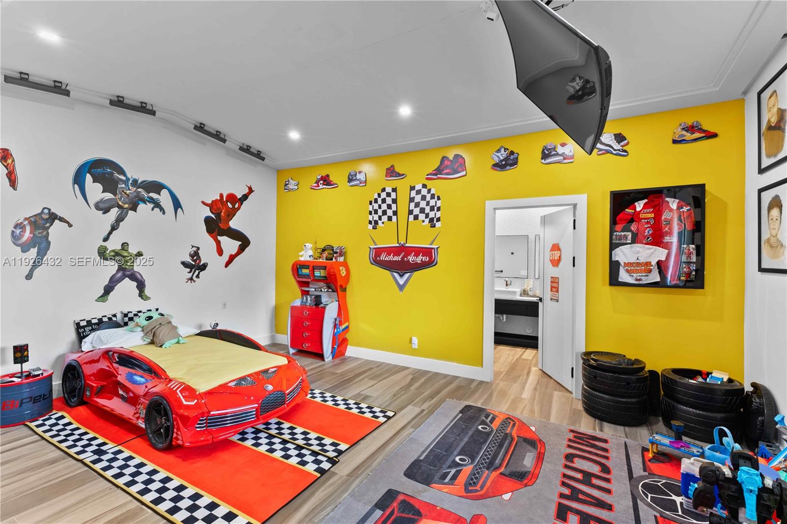 6 55 40 1.02 AC - Residential Lease