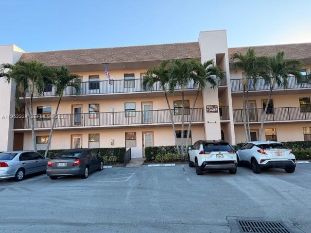 Motivated Seller!

Step into comfort and easy living in this tastefully renovated 2 bedroom, 2 bath home nestled within the sought after 55+ Sunrise Lakes community.

Every detail has been refreshed, including a modern kitchen, updated bathrooms, custom closet systems, new flooring, and brand new laundry appliances, creating a move-in ready space designed for convenience and style.

Wake up to calming golf course and lake views from the primary suite and enjoy them even more from your screened in balcony an ideal spot to unwind at any time of day.

This vibrant community offers an impressive selection of amenities, from walking paths and serene lakes to a swimming pool and a fully equipped recreation center featuring a gym, cinema, dance hall, and a full calendar of social activities that keep residents engaged year round.

Additional highlights include one assigned parking space and ample guest parking. Perfectly located in Sunrise, you’re just minutes from shopping, dining, and everyday essentials. Rentals are not permitted according to association rules.