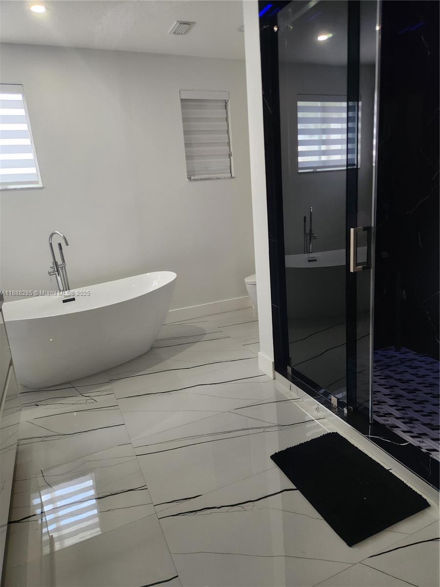 PETES PLACE 1ST ADDN - Residential