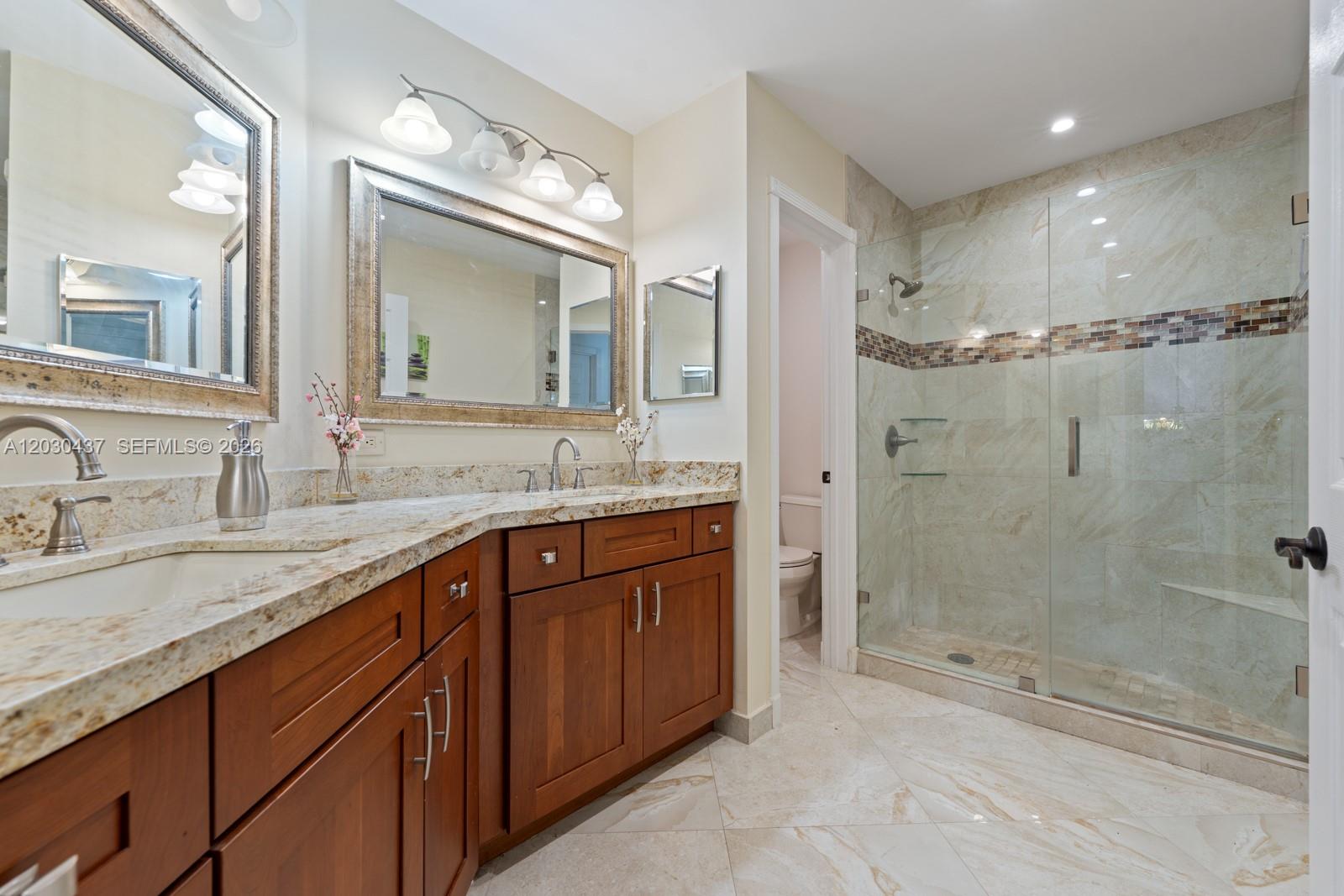 CHAPEL LAKE ESTATES - Residential