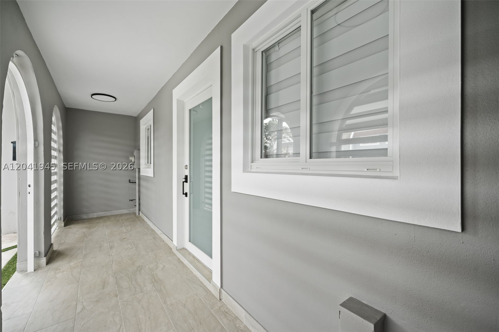 PALM SPRINGS VILLAS 3RD A - Residential Lease