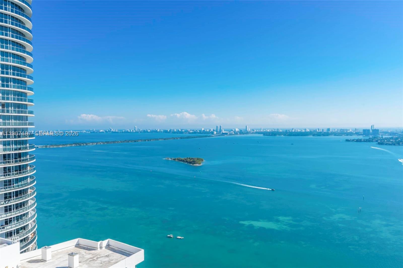 OPERA TOWER CONDO - Residential