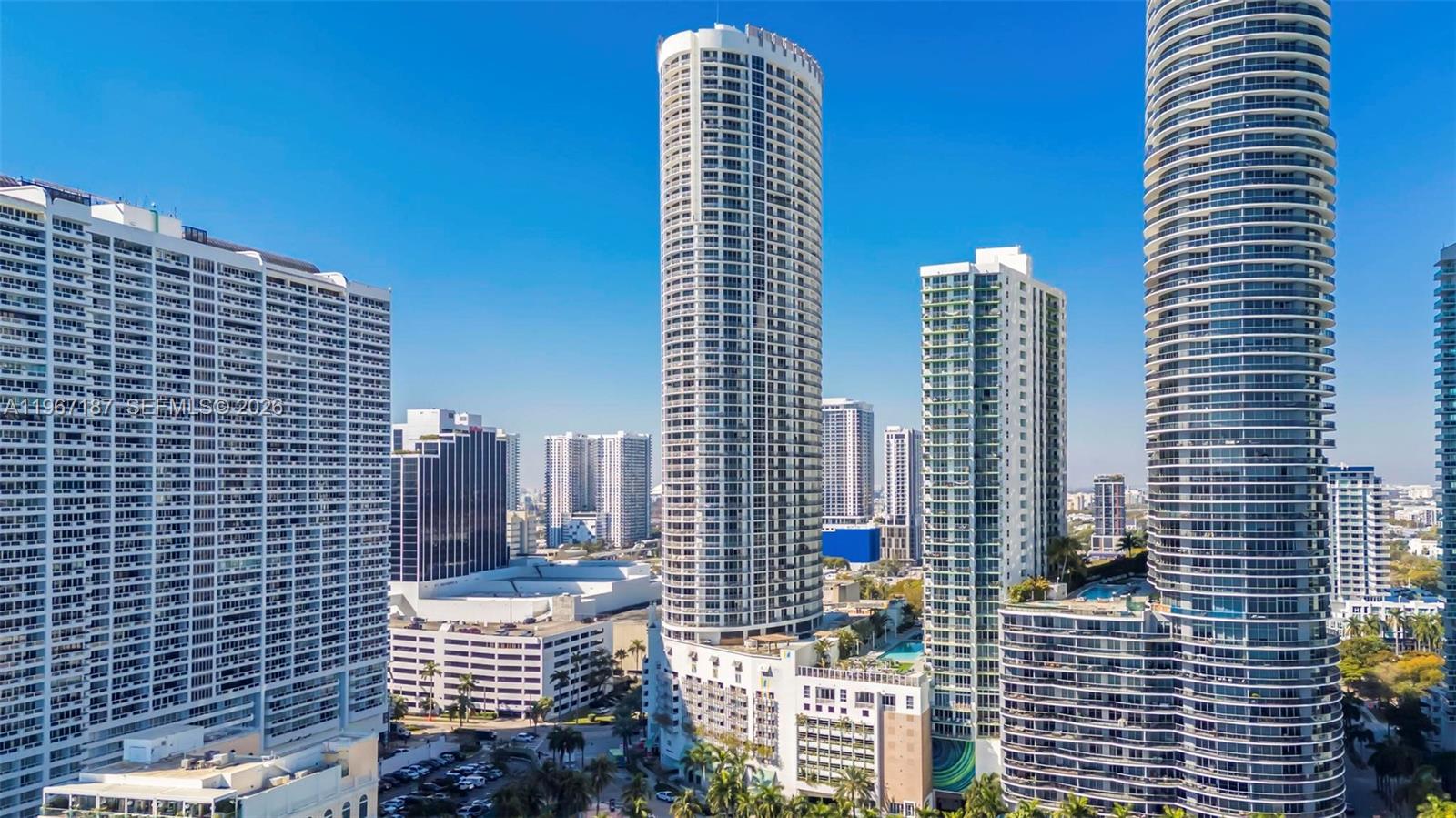 OPERA TOWER CONDO - Residential