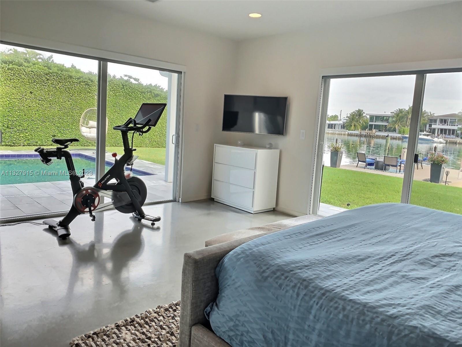 NORMANDY GOLF COURSE - Residential