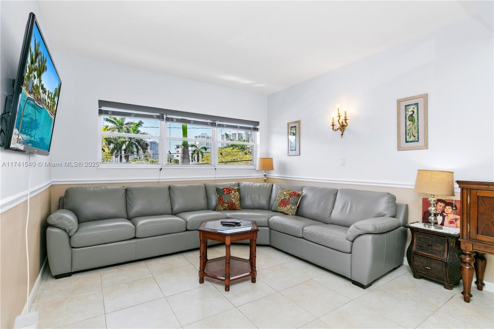 AMBASSADOR SOUTH CO-OP - Residential