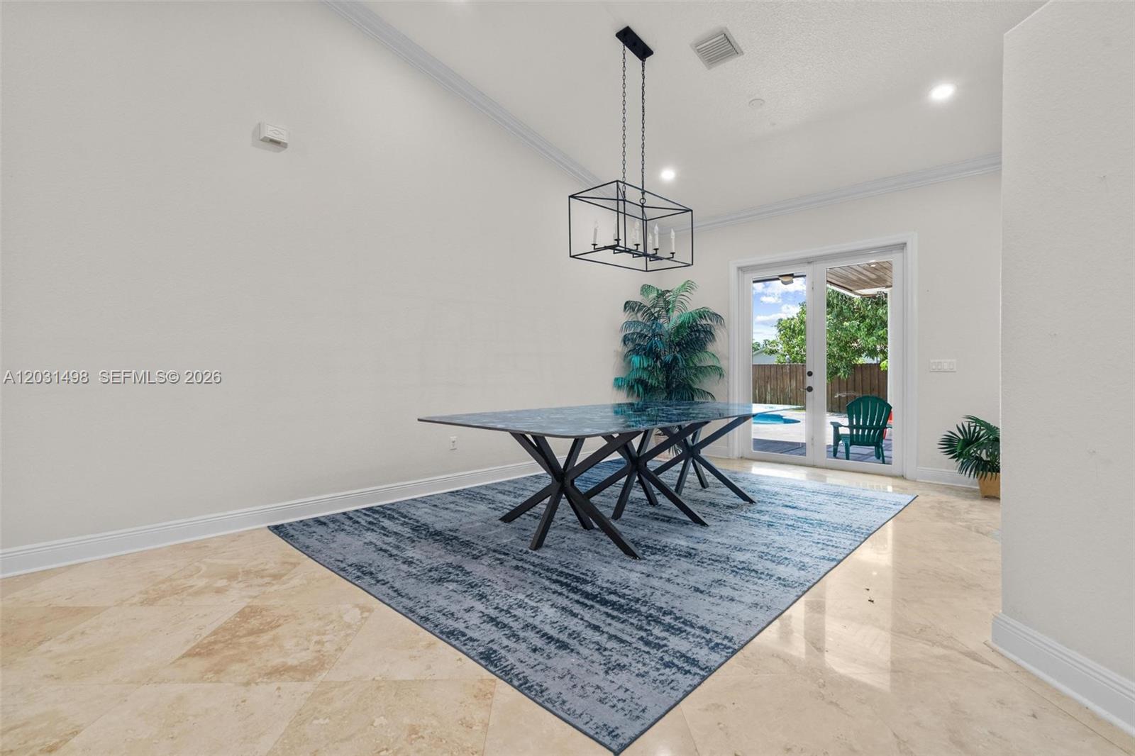 BISCADO ESTS SEC 1 - Residential