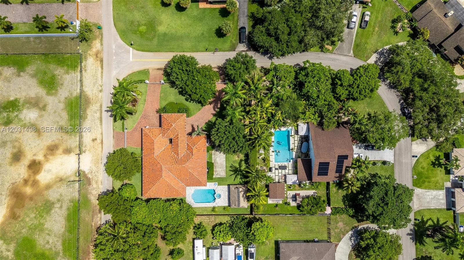 BISCADO ESTS SEC 1 - Residential