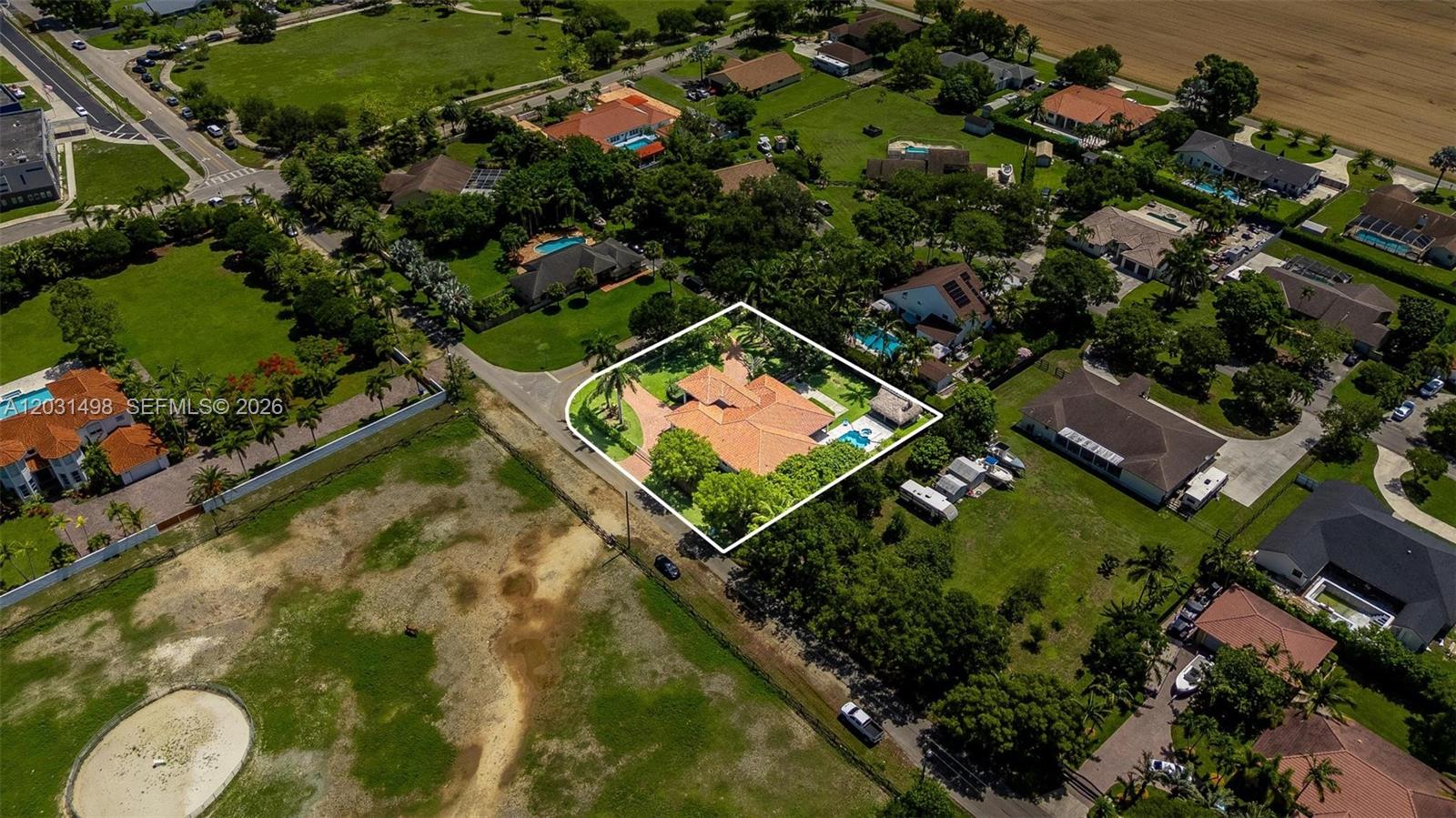 BISCADO ESTS SEC 1 - Residential