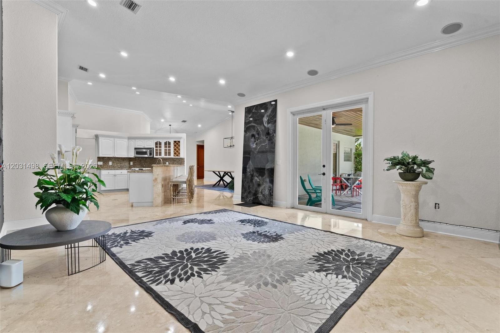 BISCADO ESTS SEC 1 - Residential