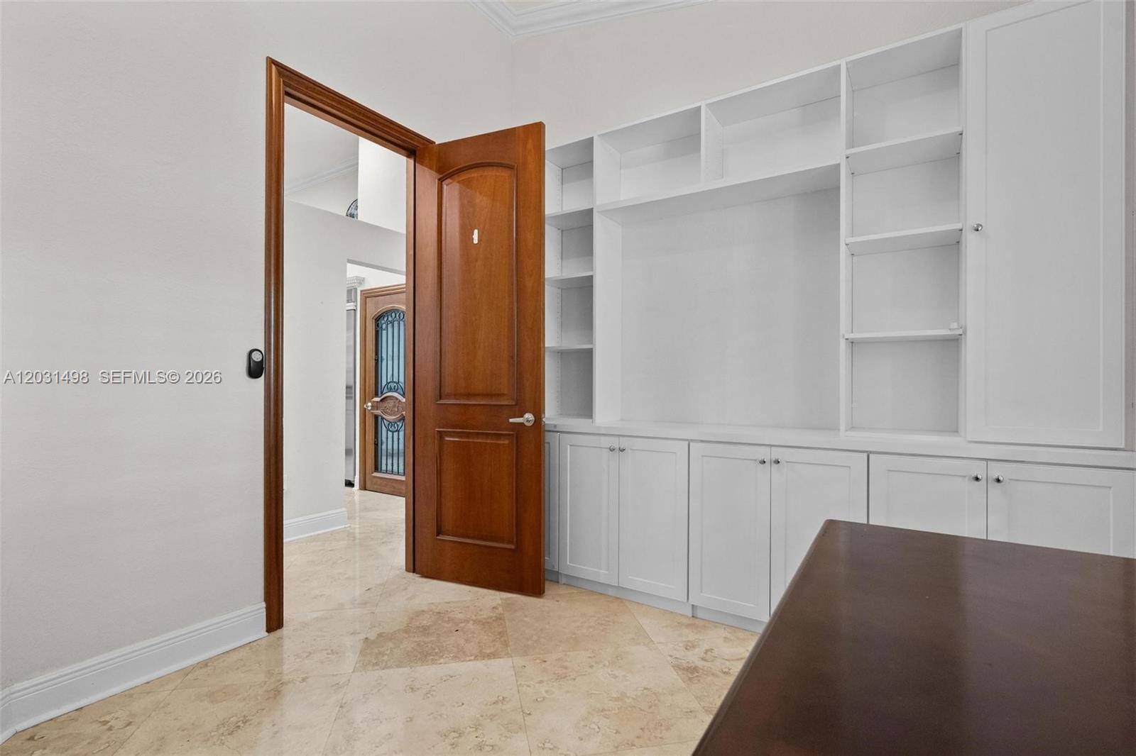 BISCADO ESTS SEC 1 - Residential