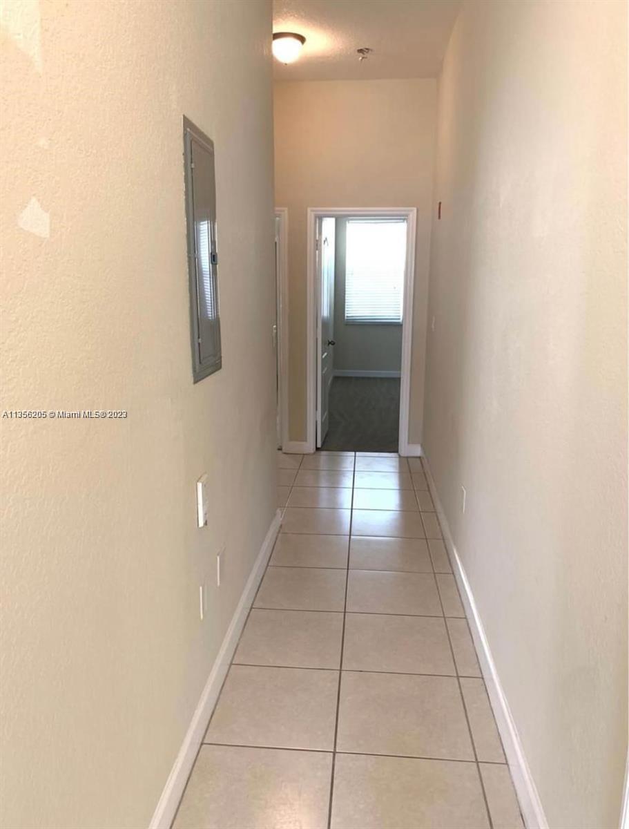 COURTYARDS TWO CONDO - Residential Lease
