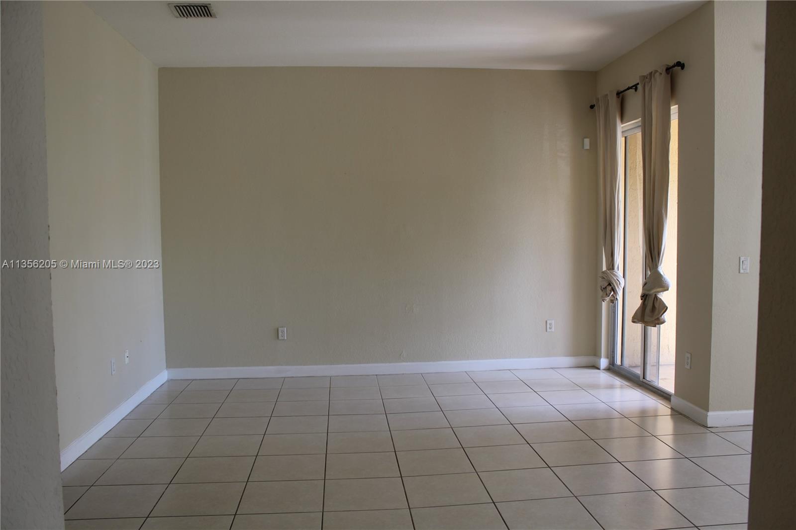 COURTYARDS TWO CONDO - Residential Lease