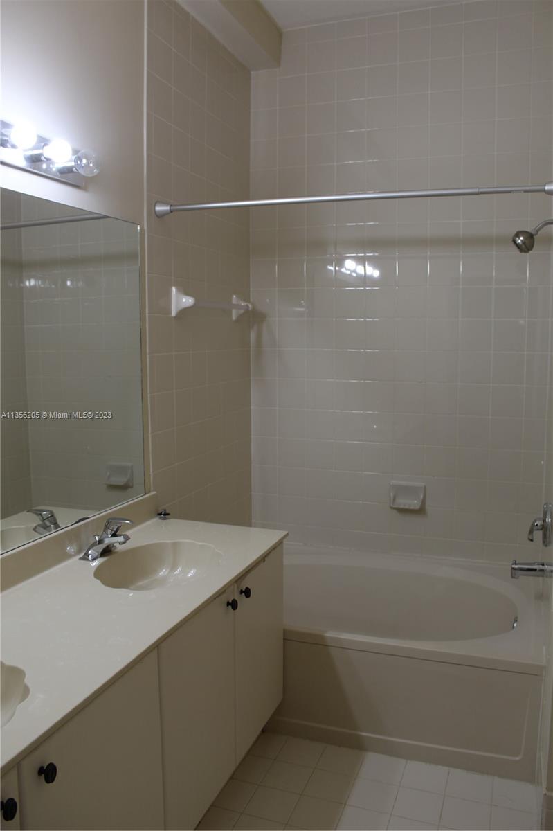 COURTYARDS TWO CONDO - Residential Lease