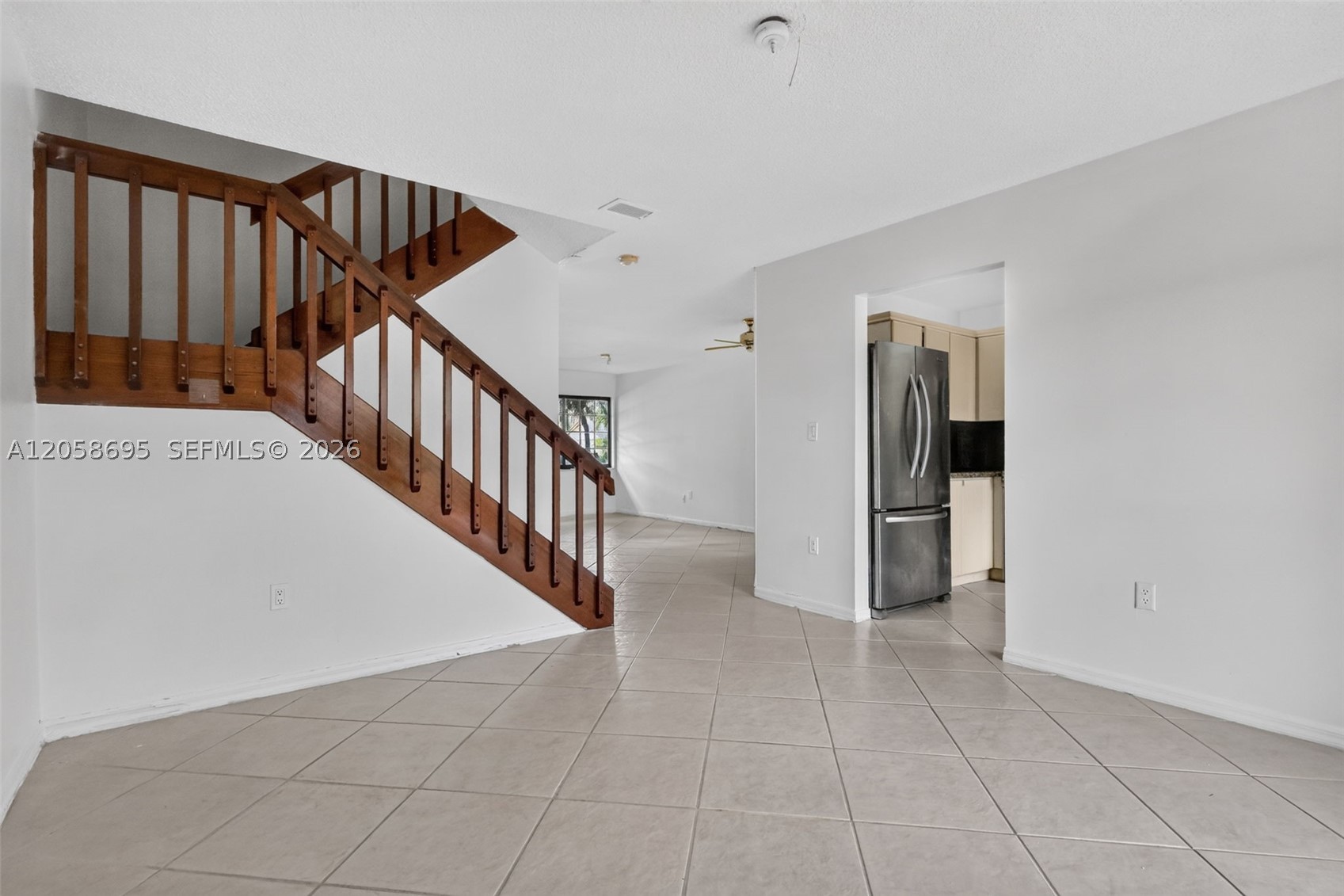 TOWNHOMES OF MONTEREY - Residential